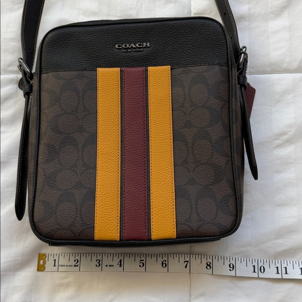 SOLD❗️Coach Men’s Brown Signature Messenger Bag with Yellow & Red Stripes - Picture 7 of 8